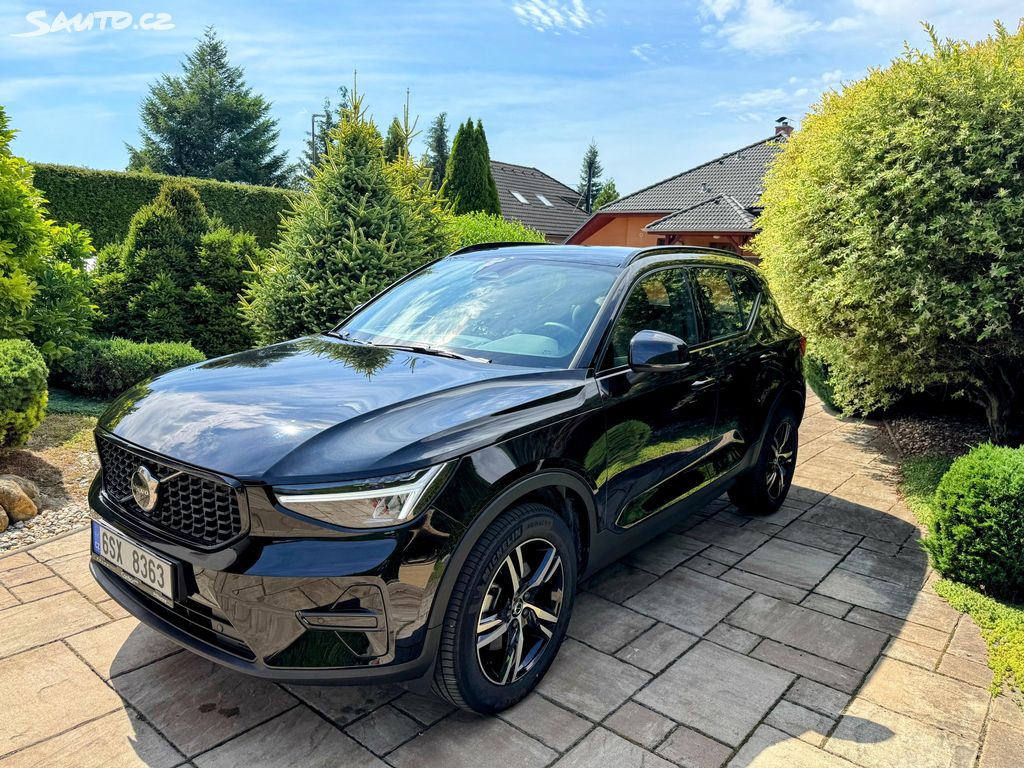 Volvo XC40, B3 PLUS BLACK EDITION